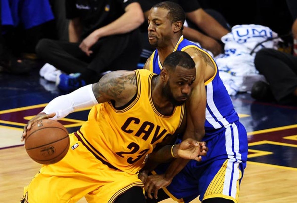 lebron-james-andre-iguodala.jpg
